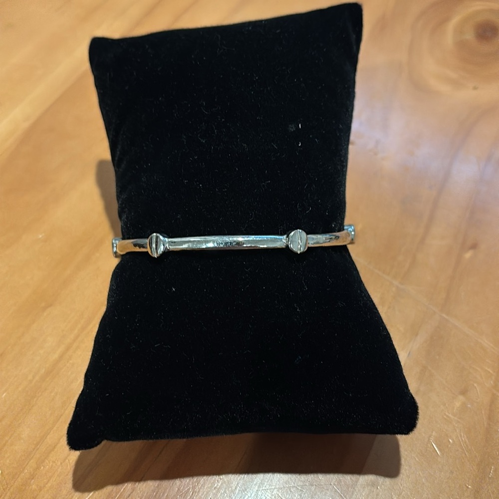 Screw Knot Stainless Steel Bangle Bracelet - Picture 2 of 4